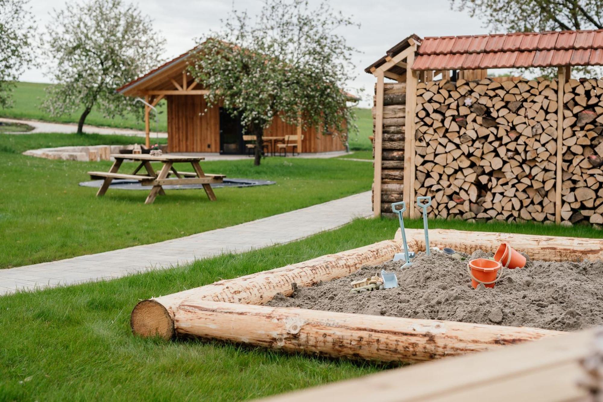 Apartmán Raschbrunnenhof - Oekolandbau & Erholung Haunsheim Exteriér fotografie